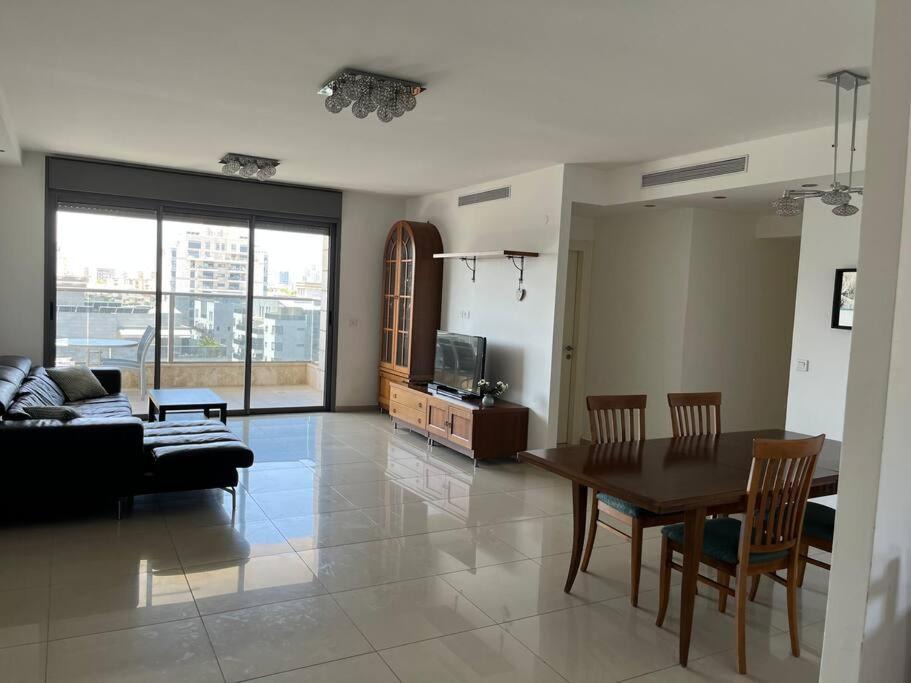 Photo of Livingroom in Netanya