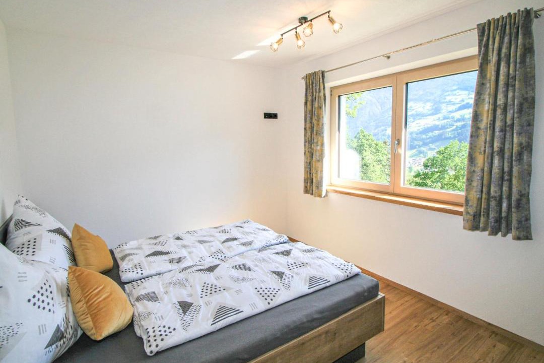 Photo of Bedroom in Emberg