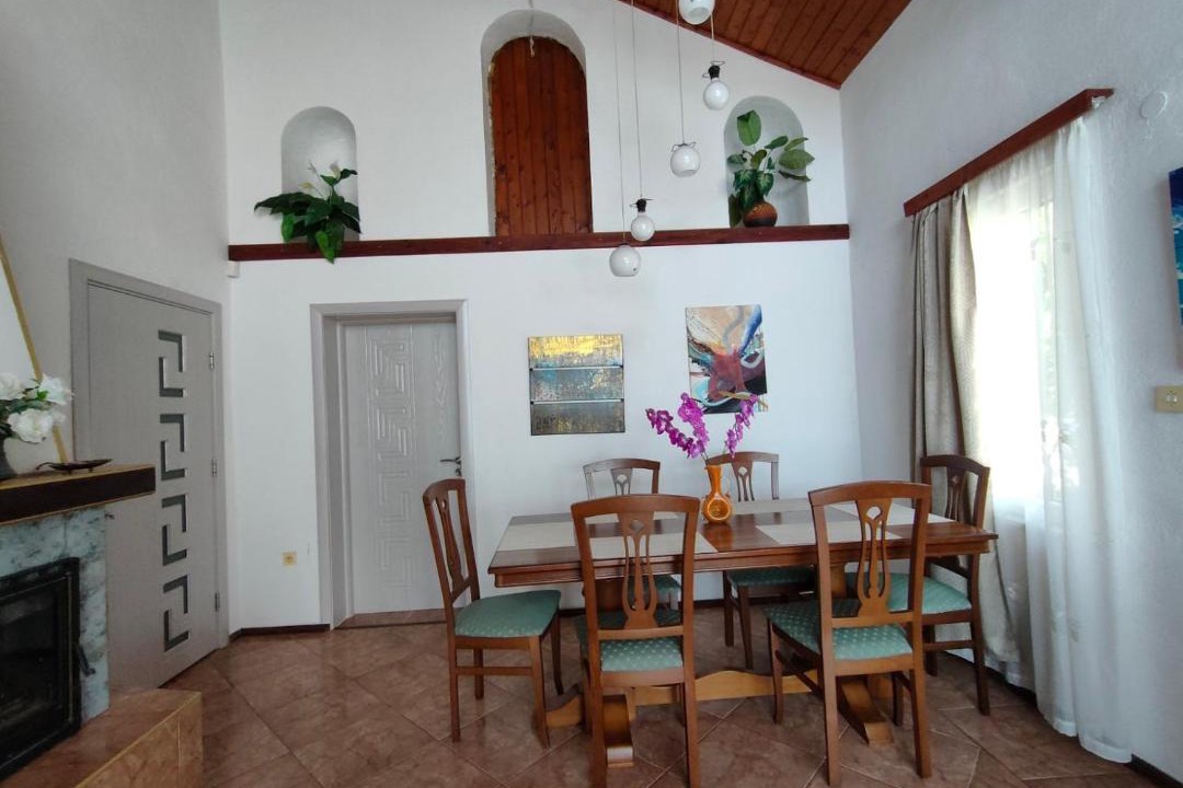 Photo of Livingroom in Osenovo