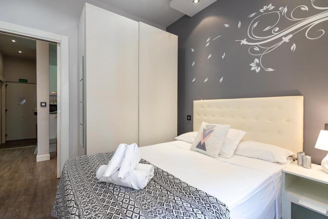 Photo of Bedroom in Embajadores