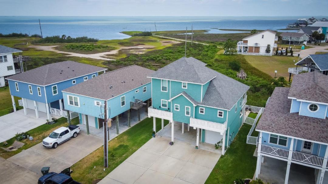 Photo of Buildings in Isla Del Sol