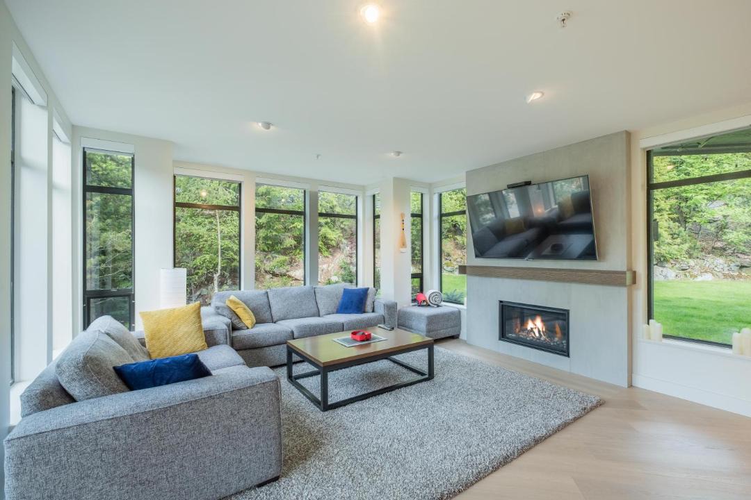 Photo of Livingroom in Blueberry Hill