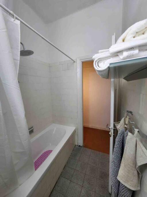 Photo of Bathroom in Tel Aviv City Center