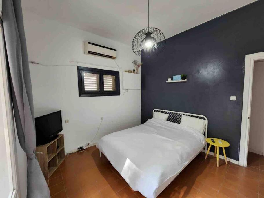 Photo of Bedroom in Tel Aviv City Center
