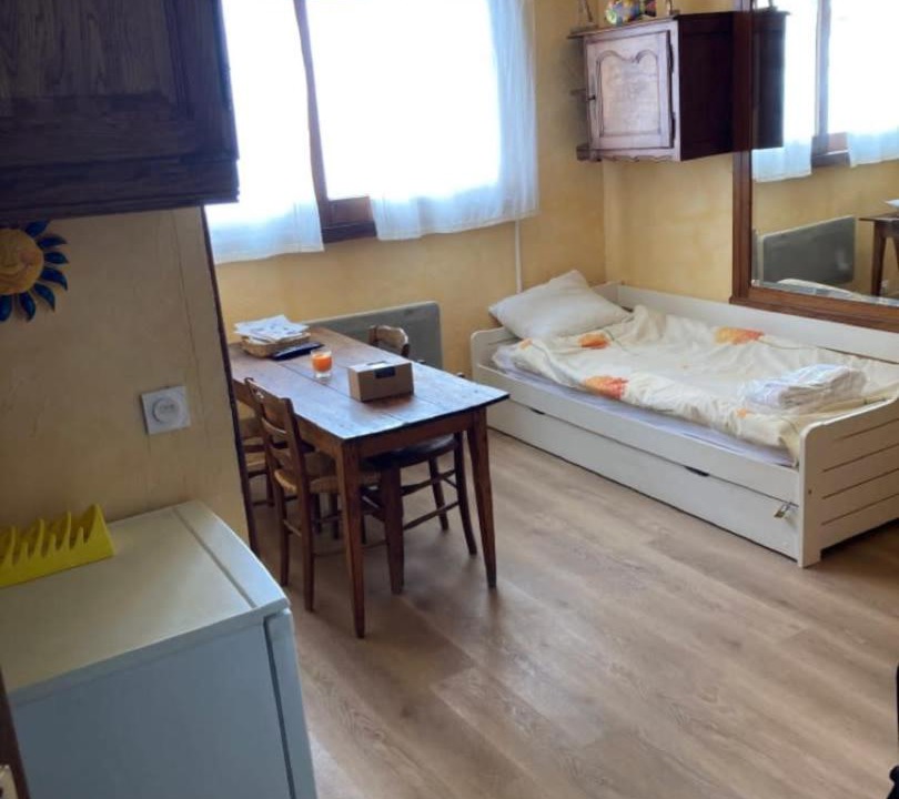 Photo of Livingroom in Jeux