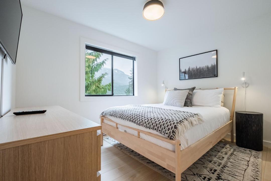 Photo of Bedroom in Whistler Creekside