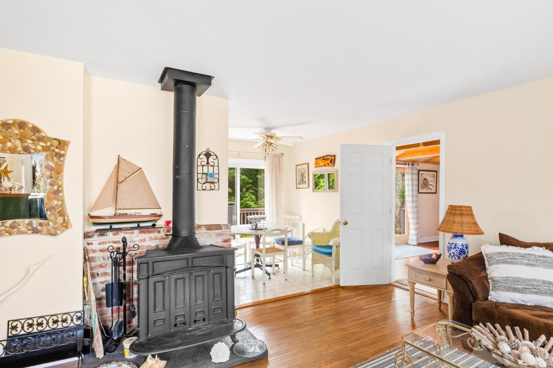 Photo of Livingroom in Springs