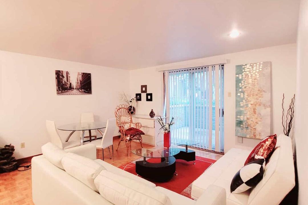 Photo of Livingroom in Brossard