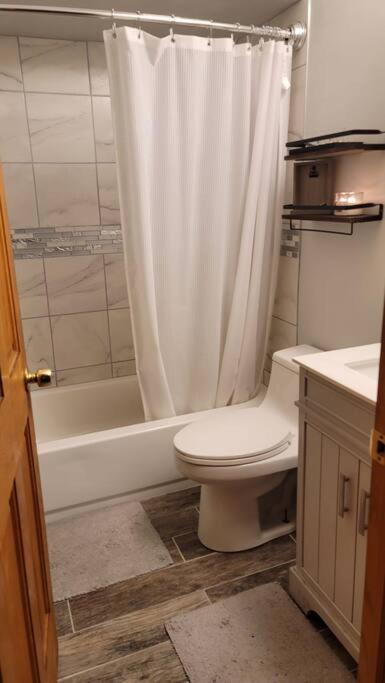 Photo of Bathroom in Berwyn