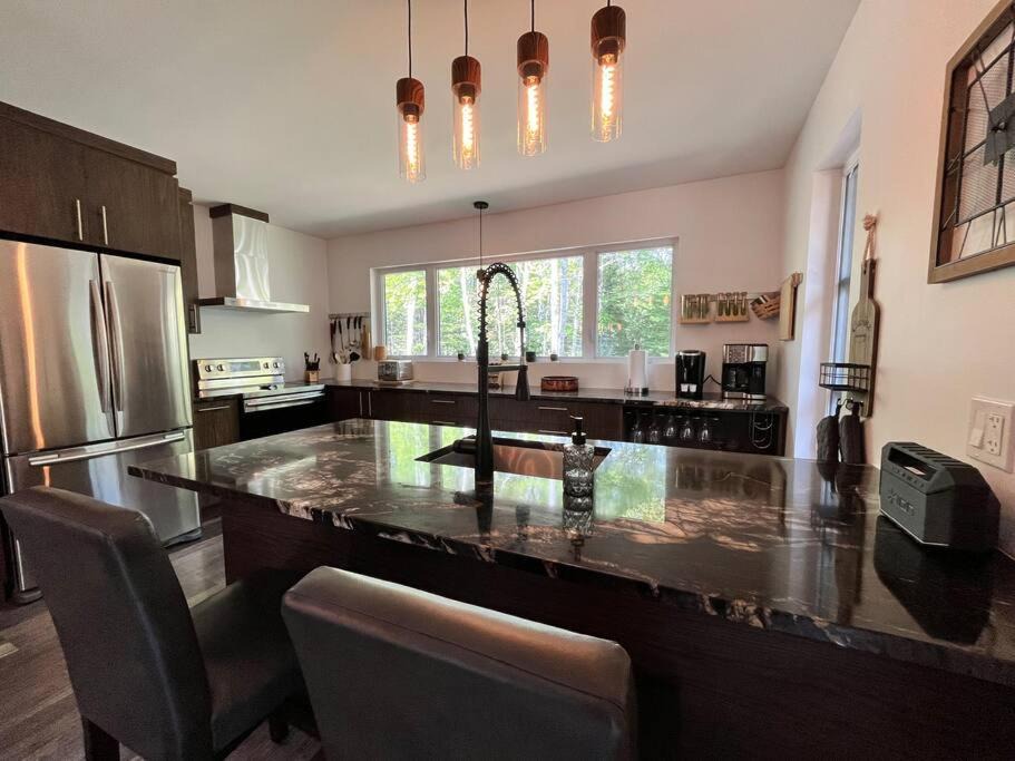 Photo of Kitchen in Petite-Riviere-Saint-Francois