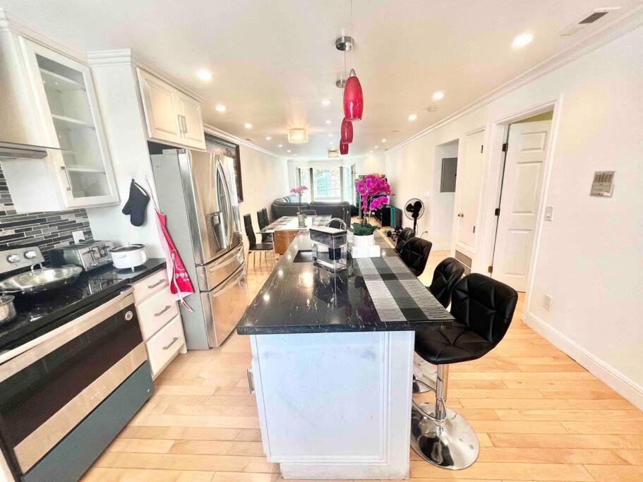 Photo of Livingroom in Inner Richmond