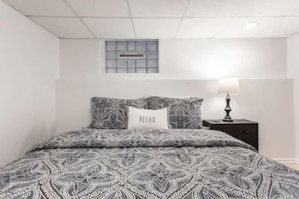 Photo of Bedroom in Wrigleyville
