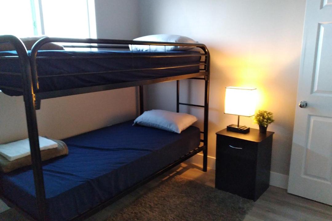 Photo of Bedroom in Pico-Union