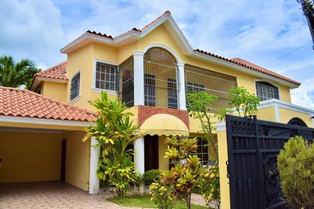 Photo of Buildings in Vista Hermosa