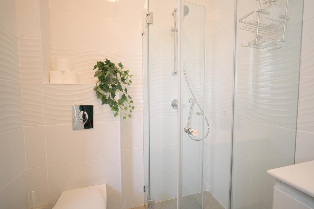 Photo of Bathroom in Kerem HaTeimanim