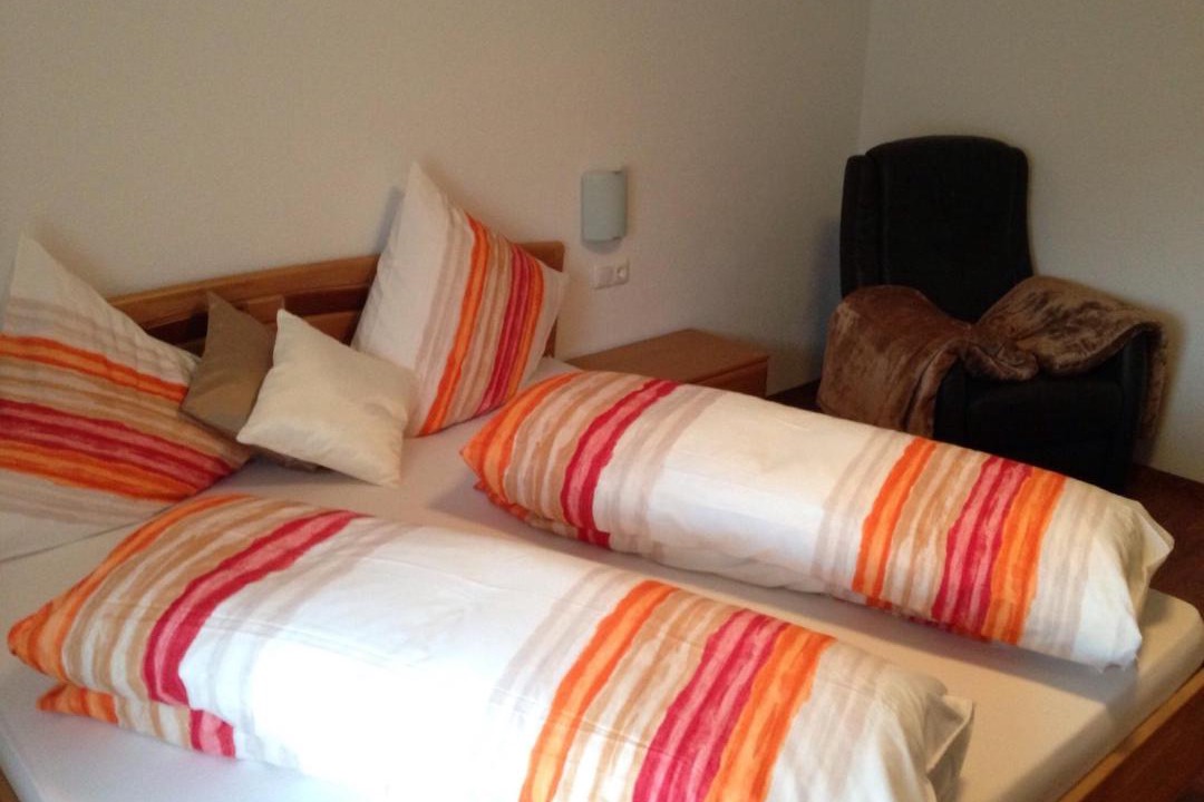 Photo of Bedroom in Karres