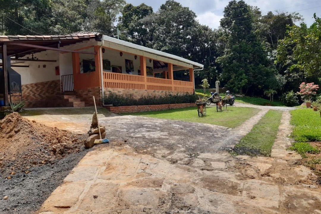 Photo of Buildings in Curiti