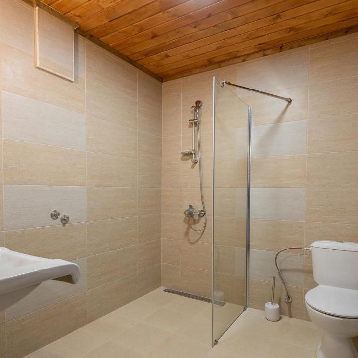 Photo of Bathroom in Glavatartsi