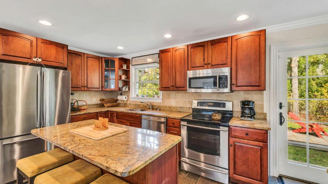 Photo of Kitchen in East Hampton North