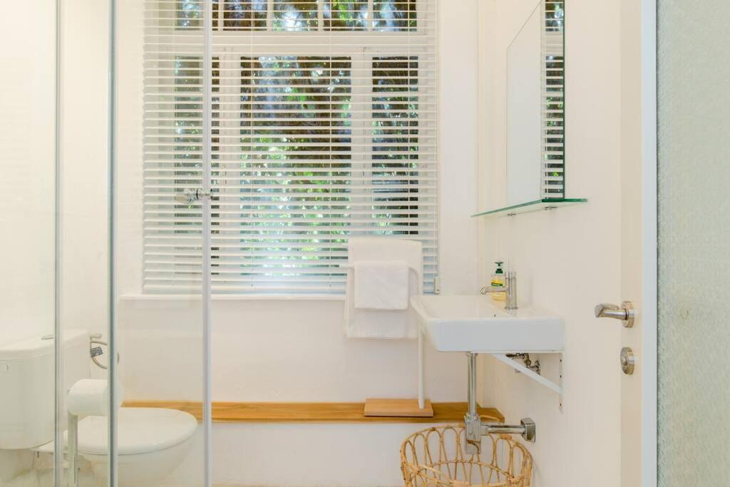 Photo of Bathroom in Neve Tzedek