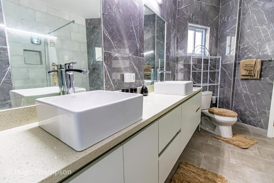 Photo of Bathroom in Tower Isle