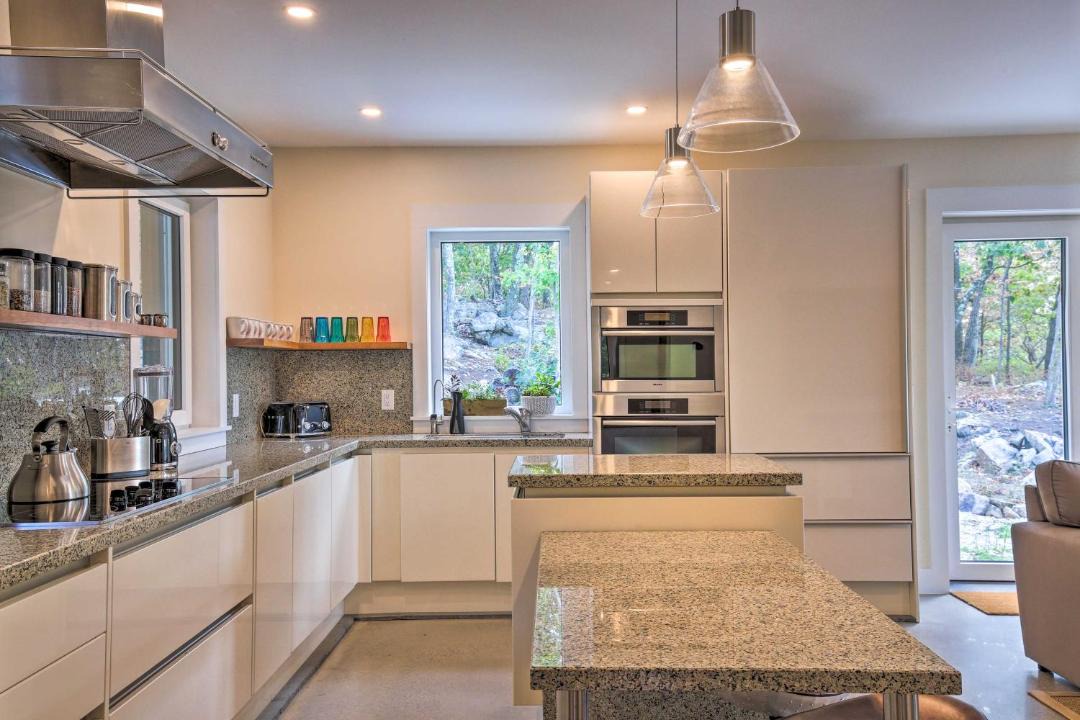 Photo of Kitchen in Garrison