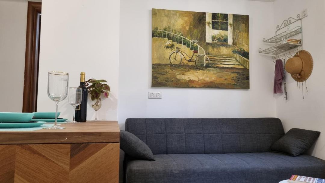Photo of Livingroom in Rehovot