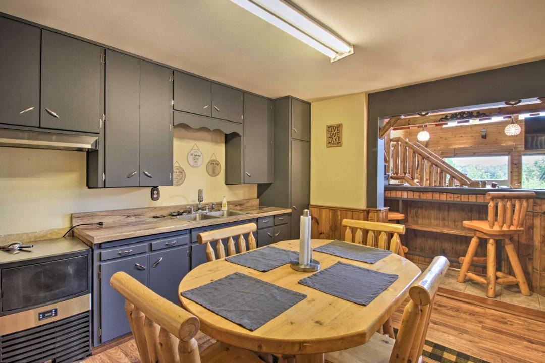 Photo of Kitchen in Frazee