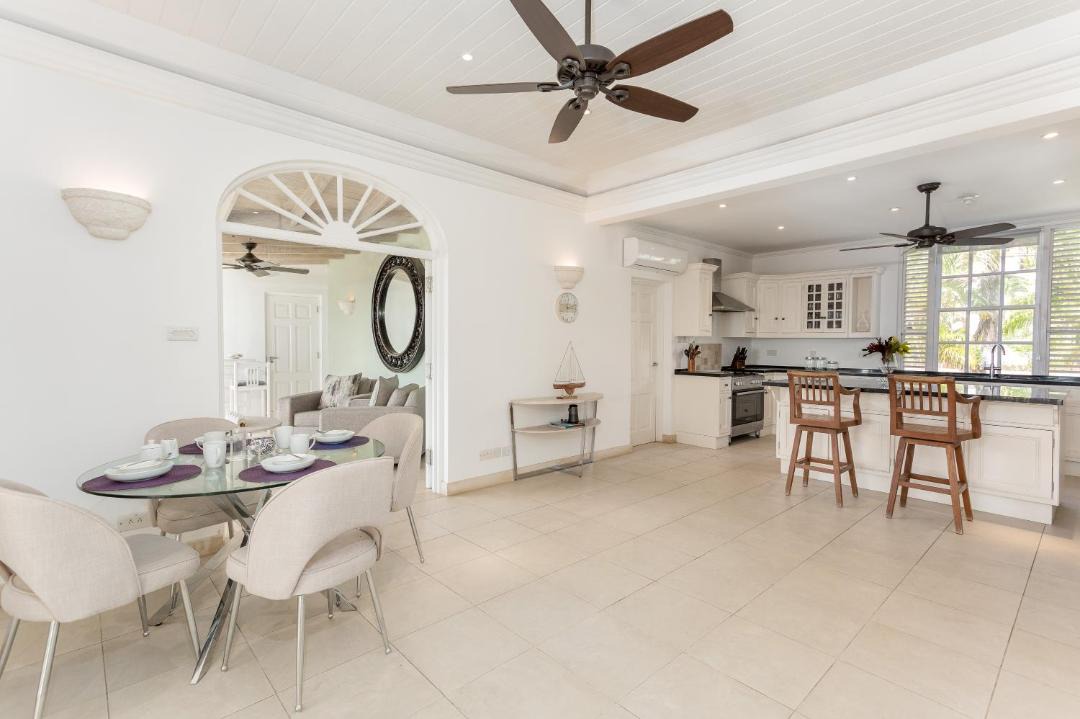 Photo of Livingroom in Merlin Bay