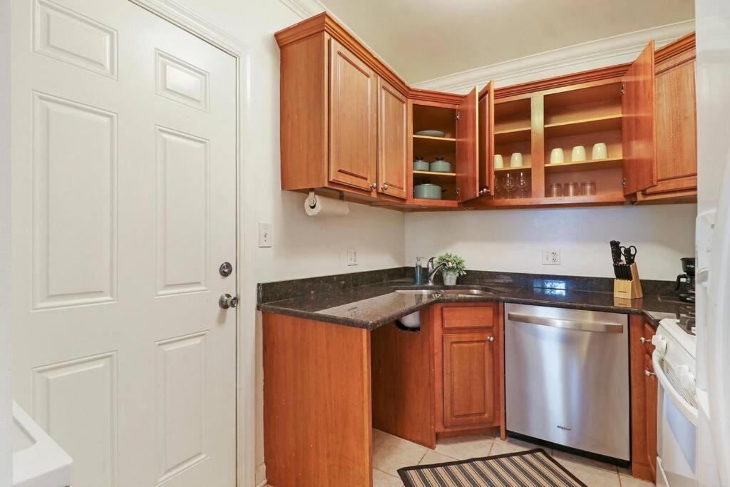 Photo of Kitchen in Old Irving Park