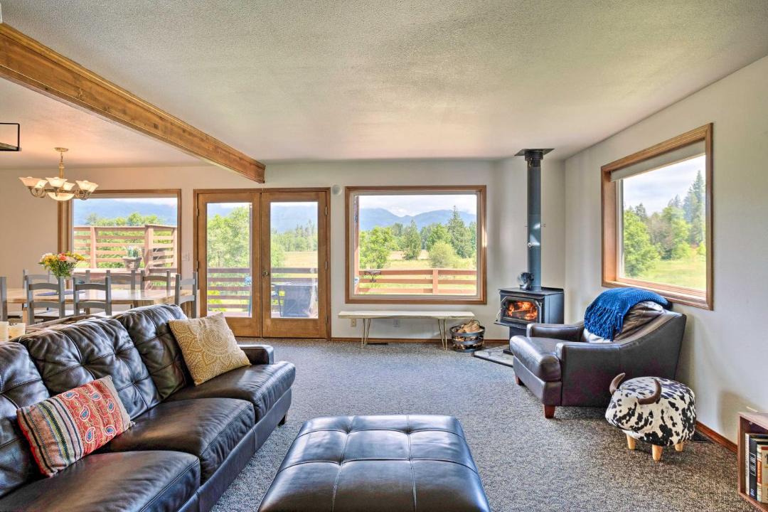 Photo of Livingroom in Randle