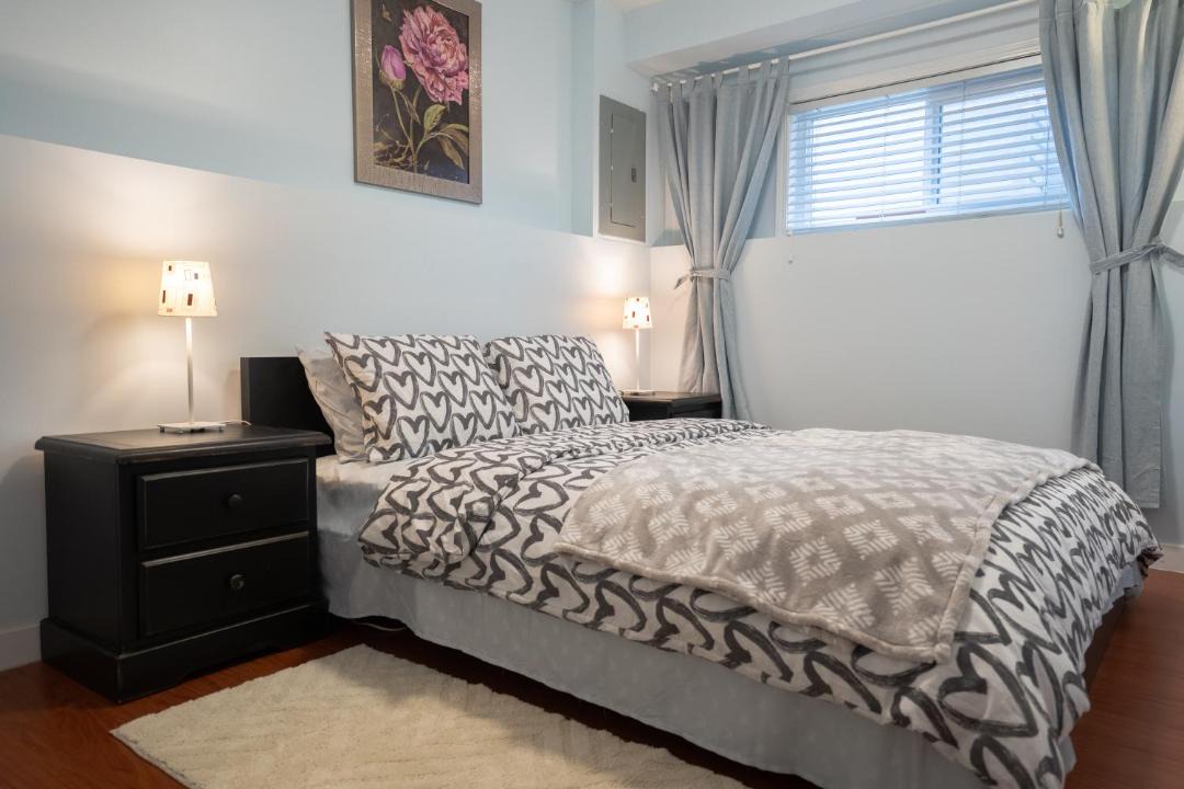 Photo of Bedroom in Uptown