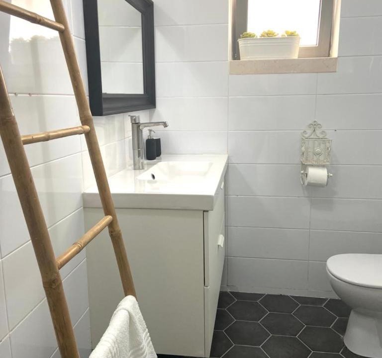 Photo of Bathroom in Hevel Modiin