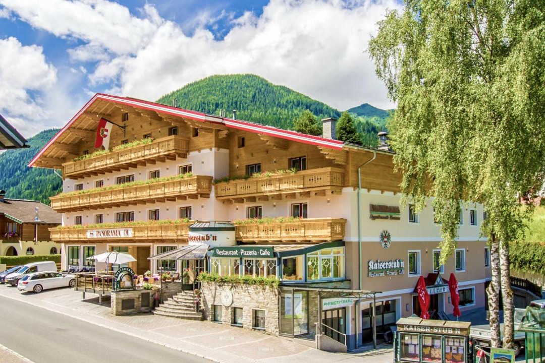 Photo of Others in Flachau
