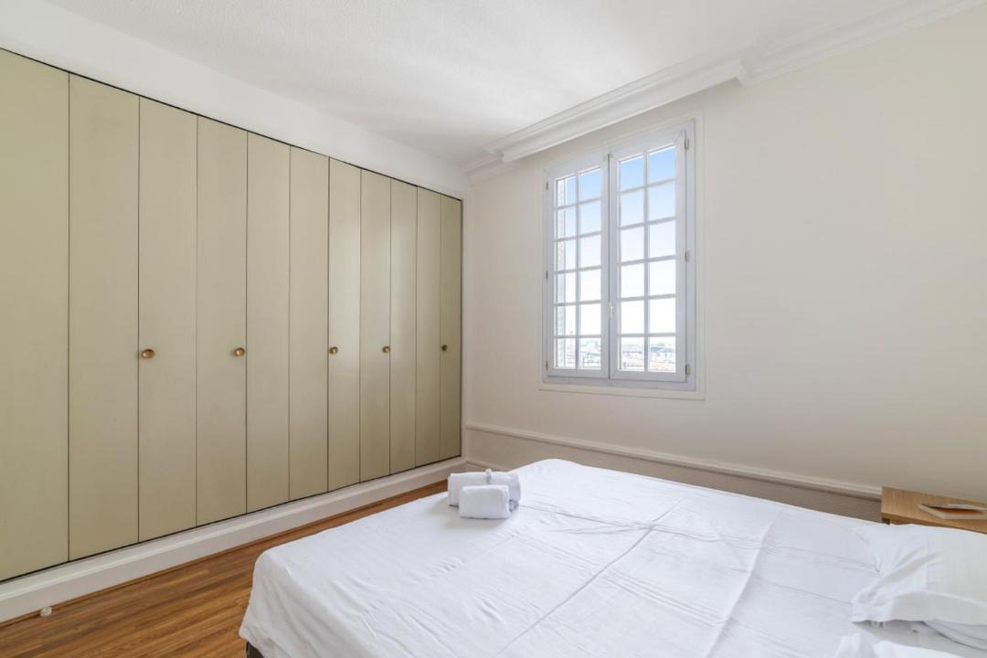 Photo of Bedroom in Lyon City Centre