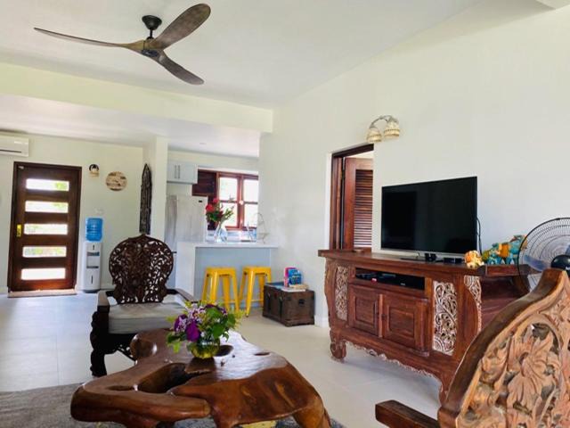 Photo of Livingroom in St. Ann's Bay