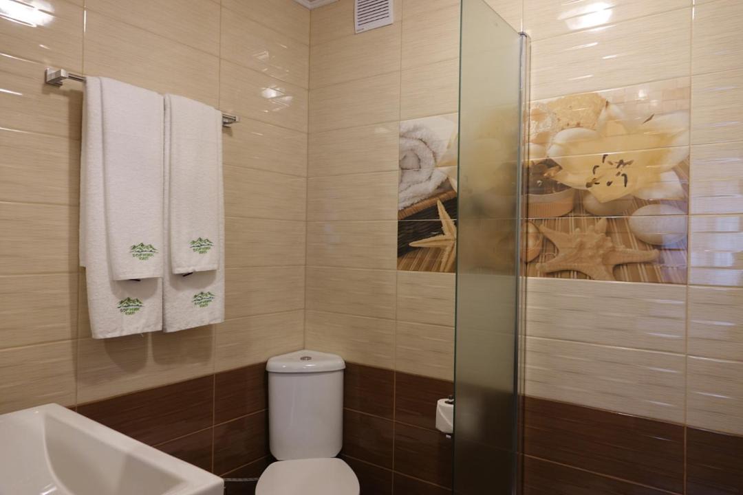 Photo of Bathroom in Devin