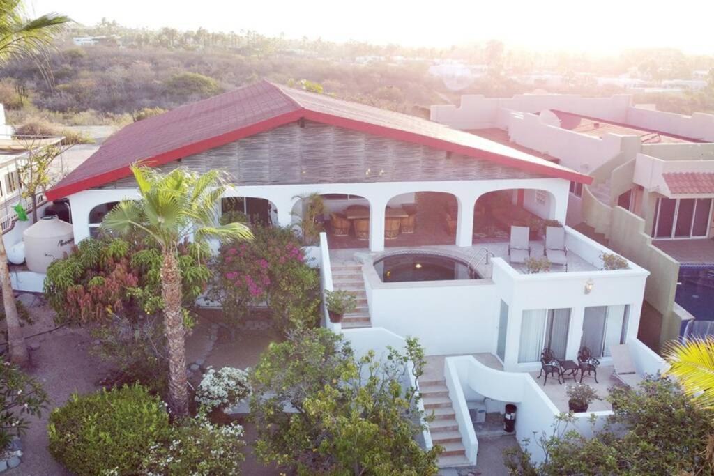 Photo of Buildings in Cabo Bello