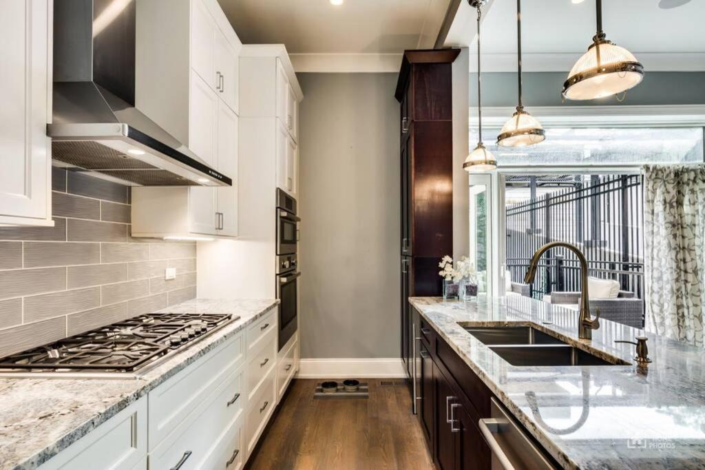 Photo of Kitchen in Near North Side