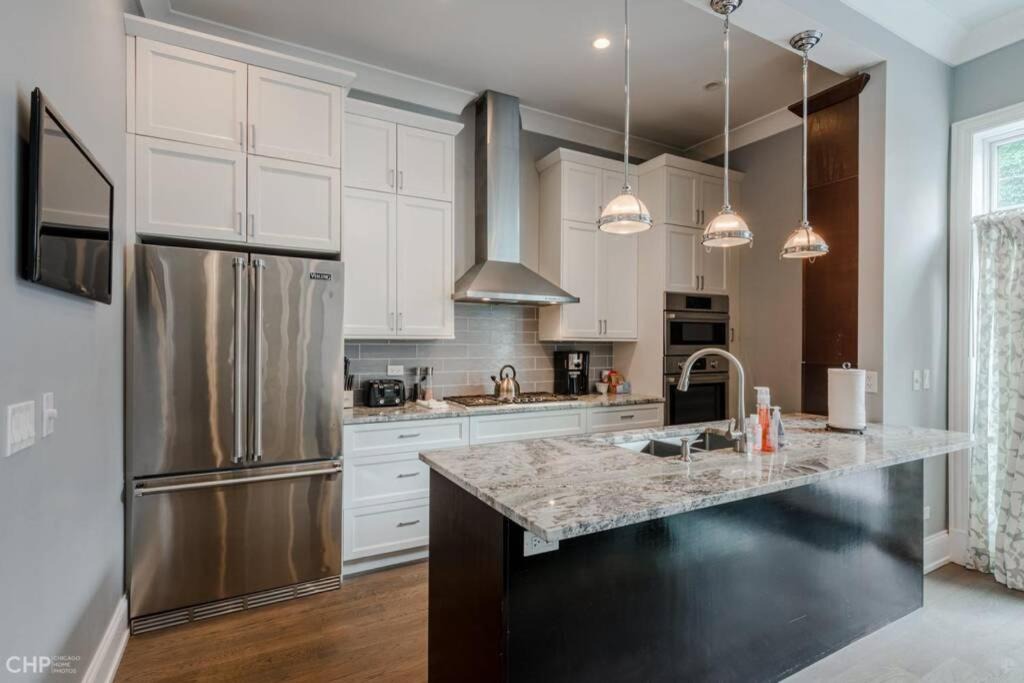 Photo of Kitchen in Near North Side