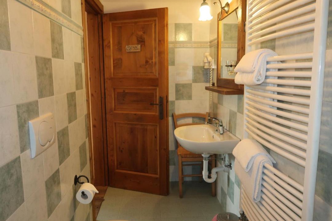 Photo of Bathroom in Valtournenche