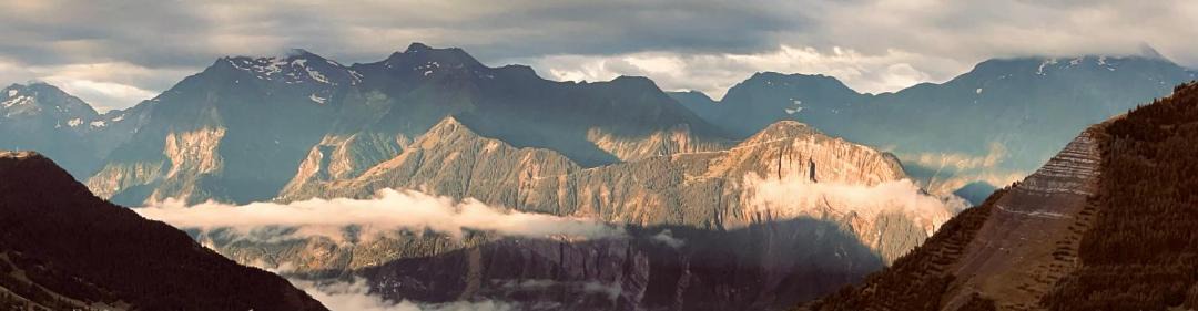 Photo of Others in Viel-Alpe