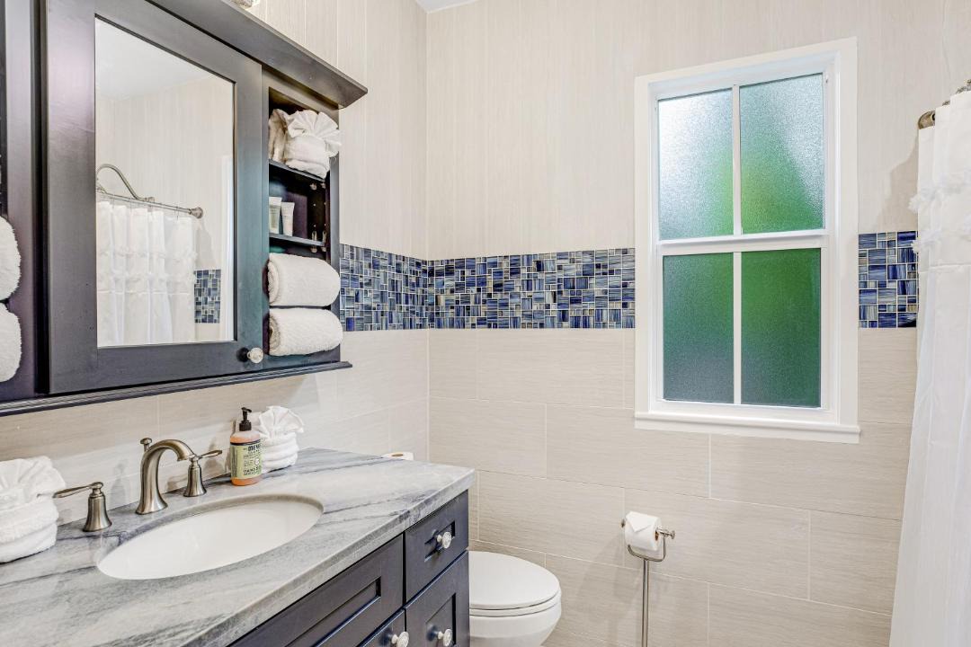Photo of Bathroom in Old Town