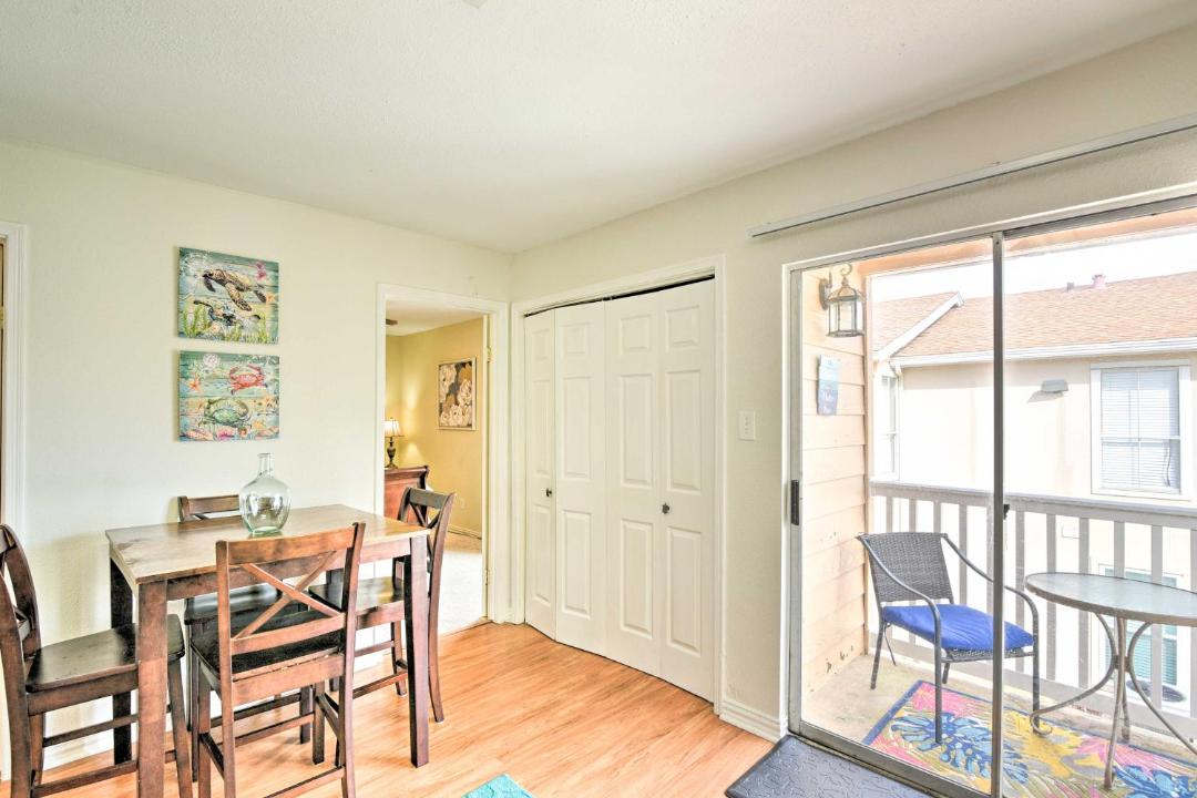 Photo of Livingroom in Galveston