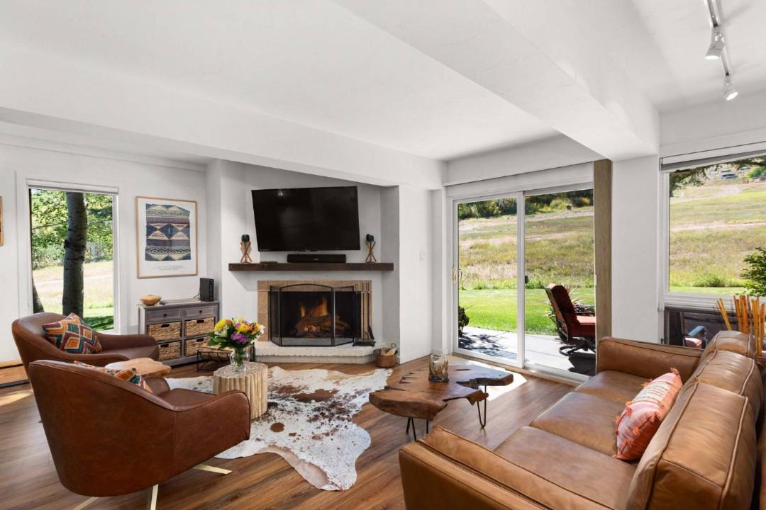 Photo of Livingroom in Snowmass Village