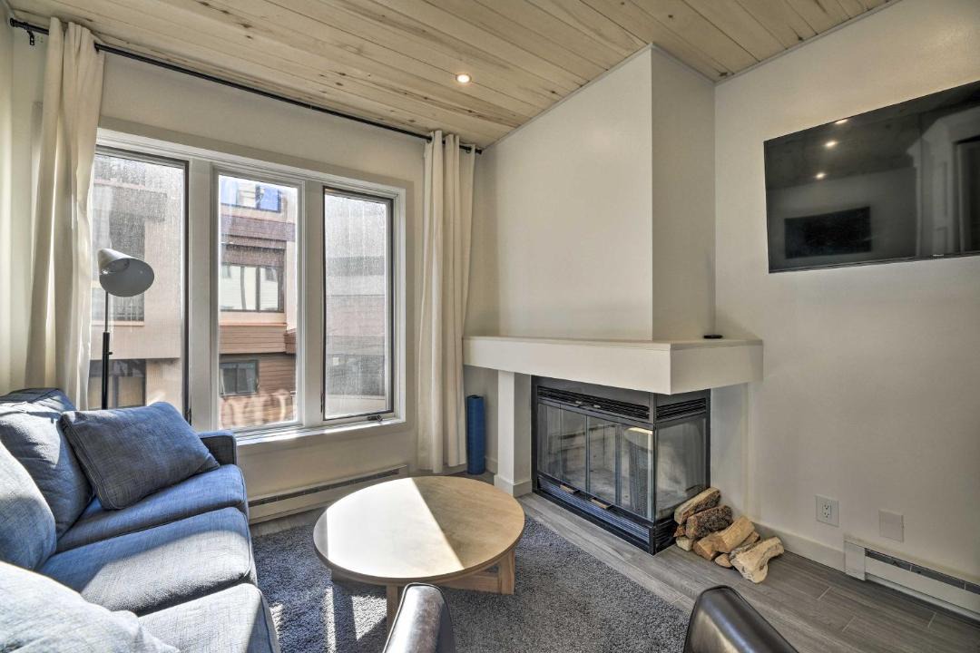 Photo of Livingroom in Purgatory