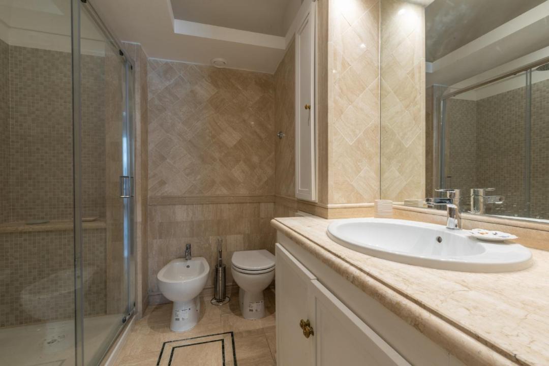 Photo of Bathroom in Repubblica