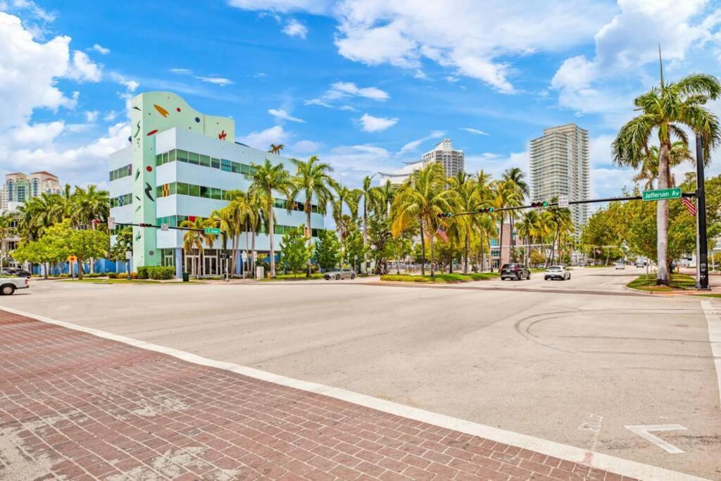 Photo of Others in South Pointe