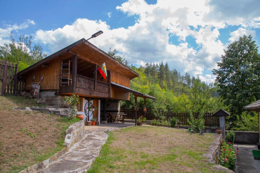 Photo of Buildings in Tryavna