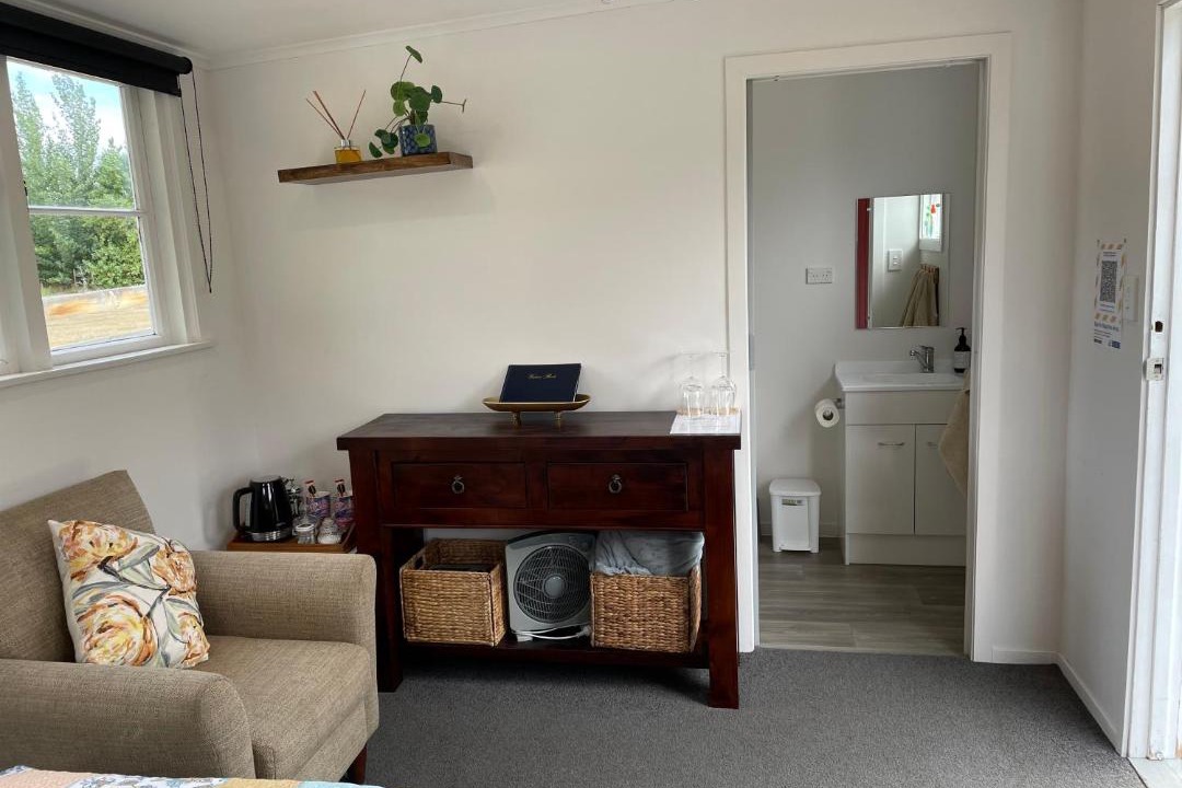 Photo of Livingroom in Alexandra